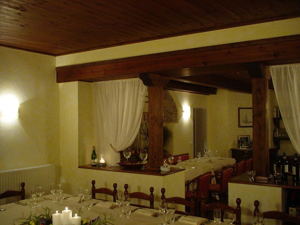 Albergo Ristorante Flora Vittorio Veneto Dış mekan fotoğraf